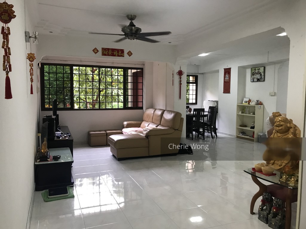 Woodlands Drive 50 thumbnail photo